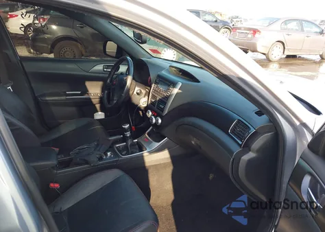 2013 Subaru Impreza Wrx Sti Limited z USA, uszkodzony, nr VIN JF1GV8J65DL007182